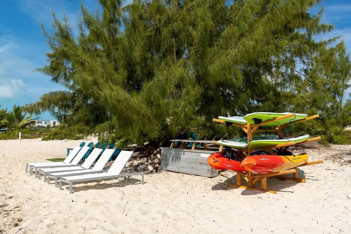 Oceanside 2 Bedroom Luxury Villa With Private Pool, 500Ft From Long Bay Beach -V8