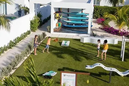 Oceanside 2 Bedroom Luxury Villa With Private Pool, 500Ft From Long Bay Beach -V8